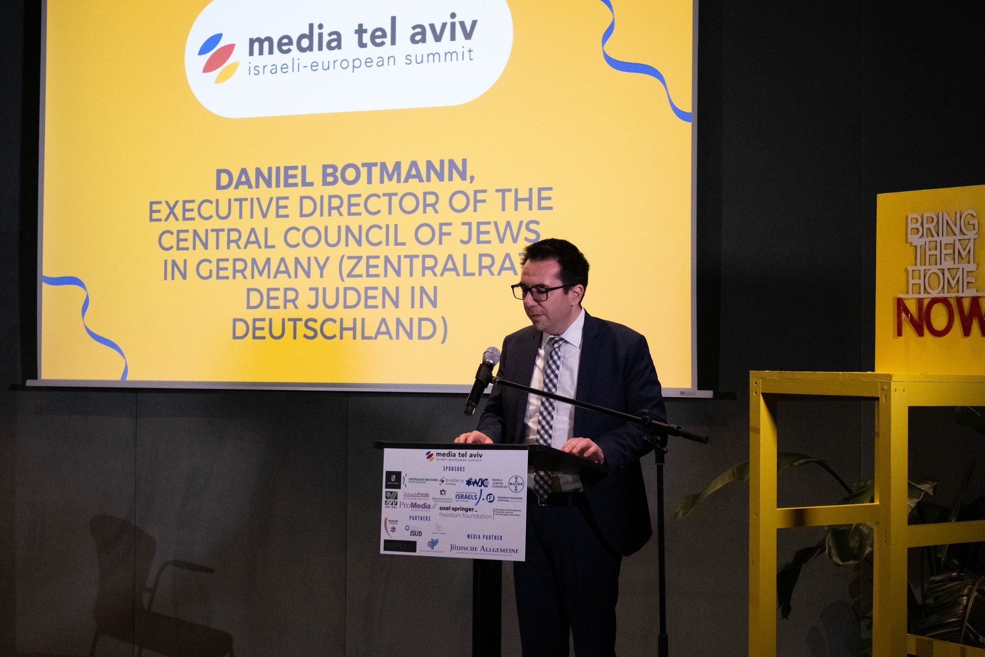 Media TLV 2024