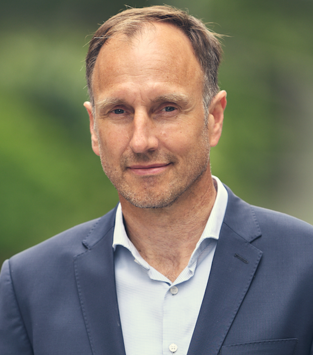 Oliver Mayer-Rüth